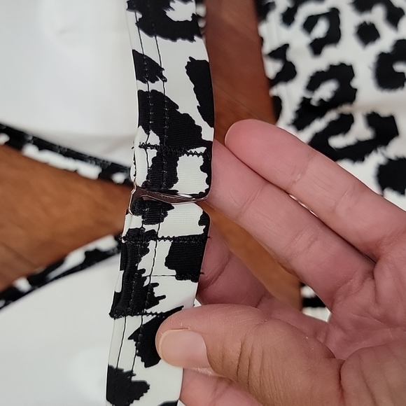 NWT size L Calvin Klein 2 pc bikini - Picture 7 of 9